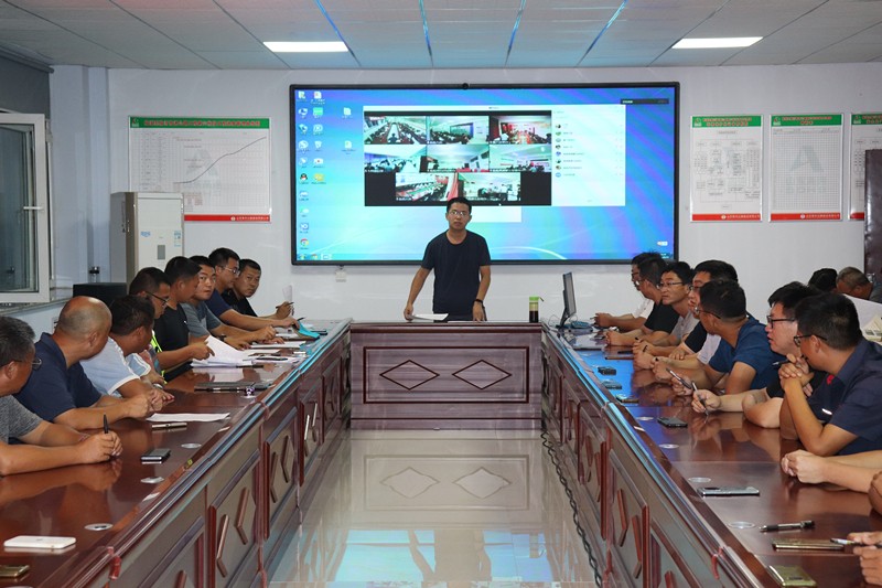 臨臨高速六標(biāo)參加專業(yè)技術(shù)、安全管理人員業(yè)務(wù)知識(shí)考核