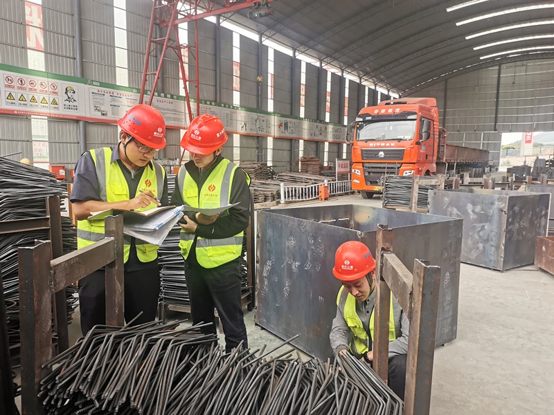 修好路，架好橋，干好活，更要算好賬