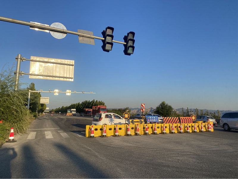 機(jī)械化施工施工公司大干獻(xiàn)禮國慶