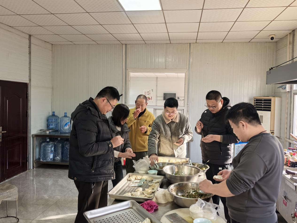 冬至溫情，共包水餃