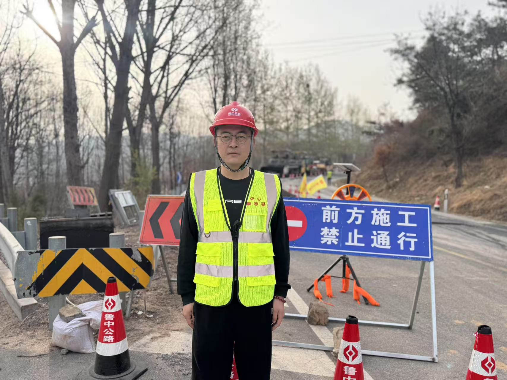 榜樣的力量：記S232項(xiàng)目部張曉明