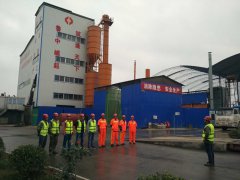 養(yǎng)護(hù)工程分公司東里拌合站與悅莊拌合站揚(yáng)塵污染環(huán)保、防火演練