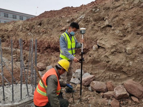 感謝魯中公路，實(shí)踐助我成長(zhǎng)