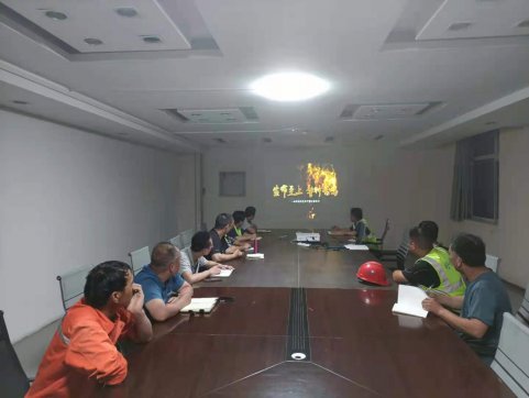 第五工程公司各項目組織安全生產(chǎn)月專題會議