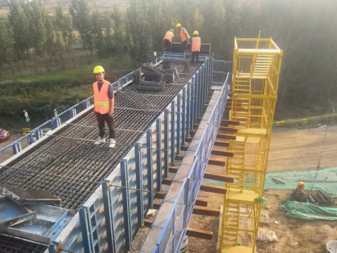 【抓作風 創(chuàng)效益】國慶不打烊，崗位奮斗忙