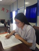 溫暖在左，幸福在右