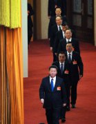 看穿工裝的團(tuán)隊