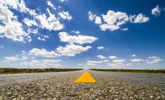 不忘來(lái)時(shí)路，方知向何行——《那些年，那些來(lái)時(shí)的路》觀后感