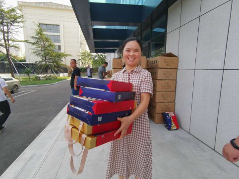 情暖中秋 魯中公路為員工送上中秋祝福